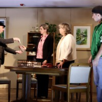 Anders als es der Titel "Mord ist Chefsache" vermuten lässt, ist es eine Komödie, aufgeführt von der Theatergruppe des Trachtenvereins Hohenwaldegger Sulzschneid (c) Andreas Filke Anders als es der Titel "Mord ist Chefsache" vermuten lässt, ist es eine Komödie, aufgeführt von der Theatergruppe des Trachtenvereins Hohenwaldegger Sulzschneid (c) Andreas Filke