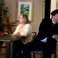 Anders als es der Titel "Mord ist Chefsache" vermuten lässt, ist es eine Komödie, aufgeführt von der Theatergruppe des Trachtenvereins Hohenwaldegger Sulzschneid (c) Andreas Filke Anders als es der Titel "Mord ist Chefsache" vermuten lässt, ist es eine Komödie, aufgeführt von der Theatergruppe des Trachtenvereins Hohenwaldegger Sulzschneid (c) Andreas Filke